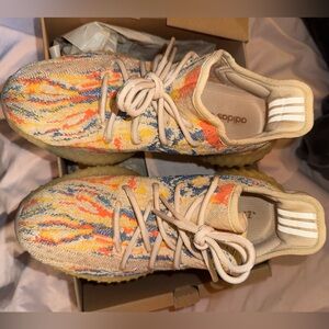 Yeezy 350 Mx oat size 7 great used condition